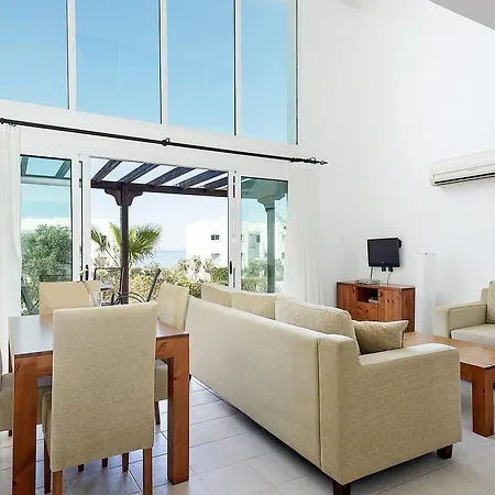 Joya Cyprus Songbird Garden *